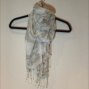 HUGO BOSS Camo Silk Scarf